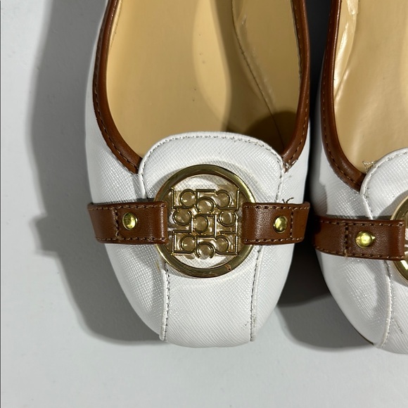 Liz Claiborne White and Brown Flats - Picture 2 of 6